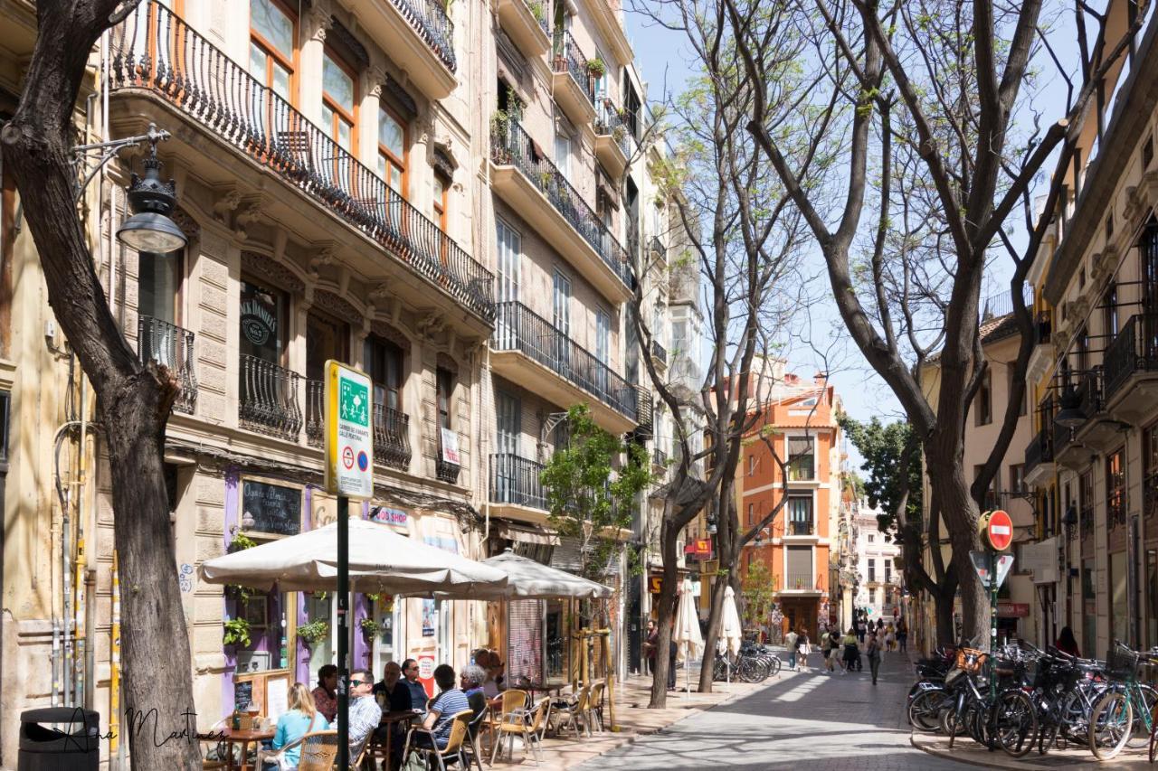 LUMINOSO. COMODO. ACOGEDOR. WIFI. Junto a AVE Valenza Esterno foto